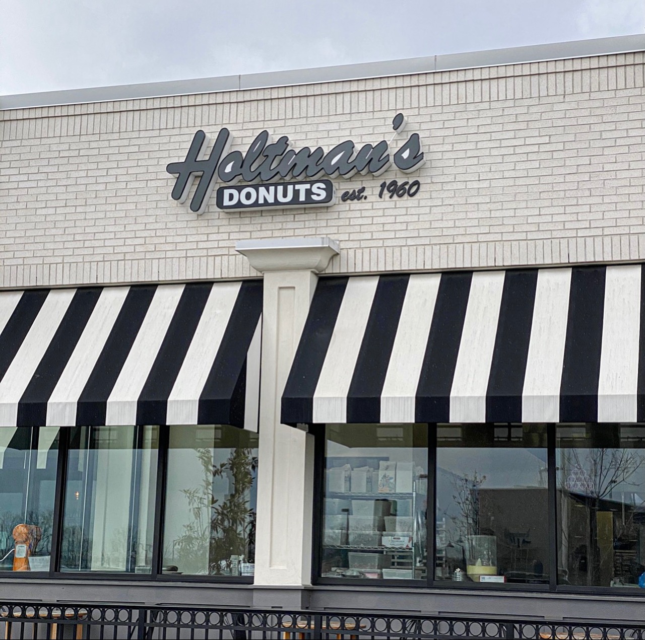 Katie Plazarin Holtman’s Donuts Cincinnati Ohio – Culinary Treasure Podcast Episode 72 by Steven Shomler 
