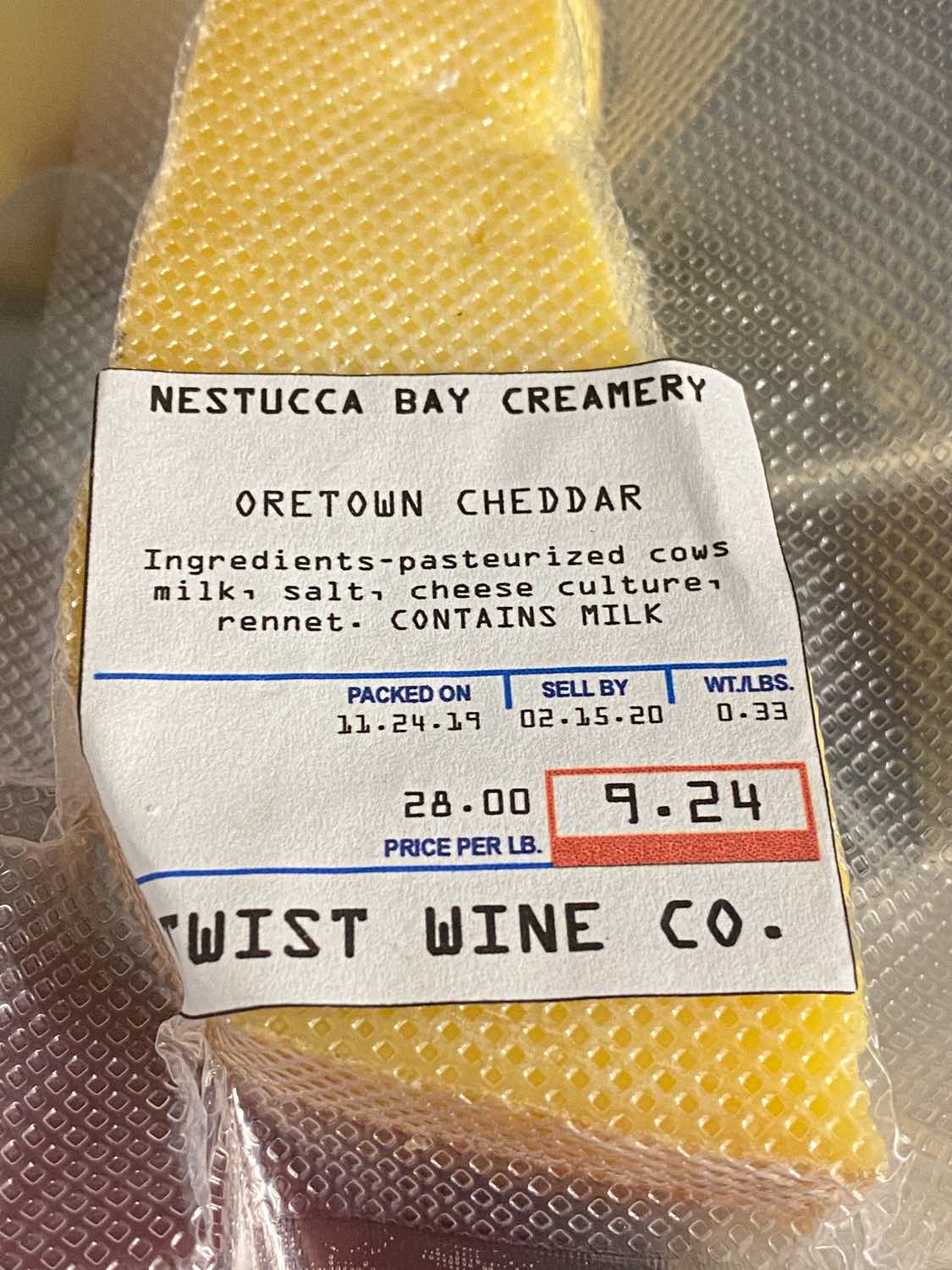 Follow Chenin Carlton Instagram – https://www.instagram.com/shychenin/ Follow Twist Wine Company Website – https://www.twistwine.com/ Facebook – https://www.facebook.com/TwistWineCo Instagram – https://www.instagram.com/twist_wine_co/ Twitter – https://twitter.com/HoltmansDonuts 