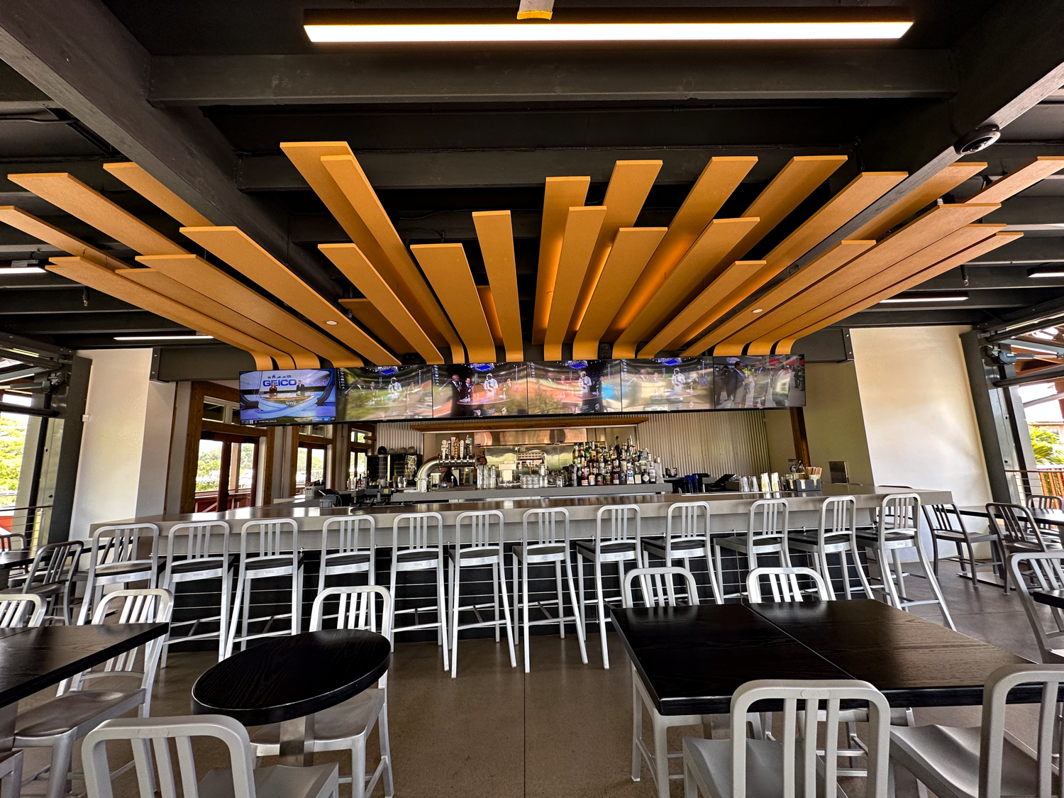 Friendly Waves Restaurant
