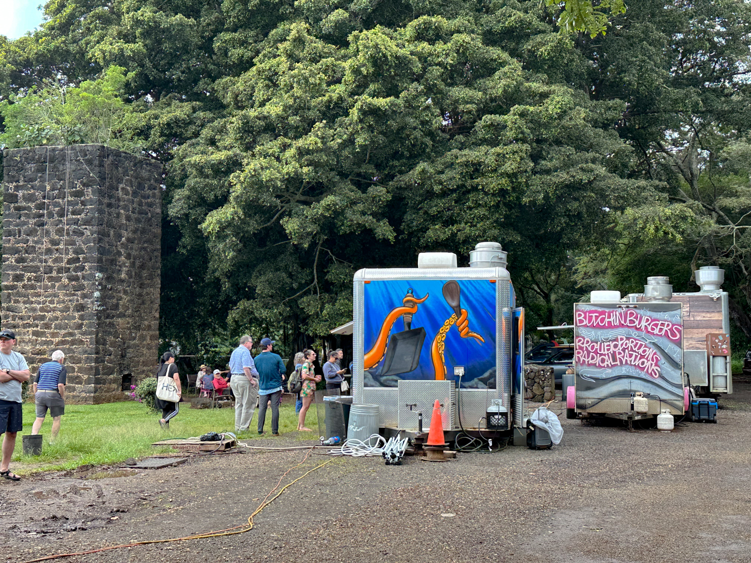 Dim 'N' Den Sum Food Truck Kauai
