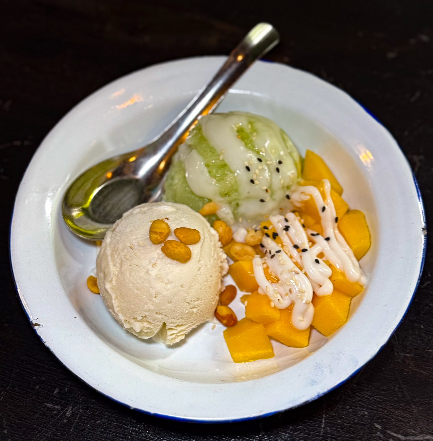 Dessert Gin Thai Brasserie