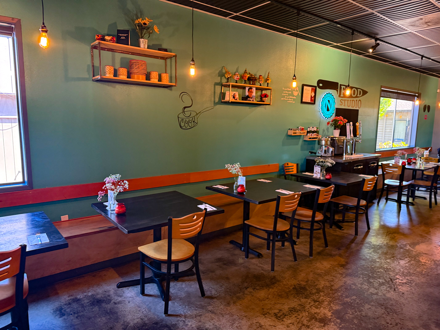 Gin Thai Brasserie 5